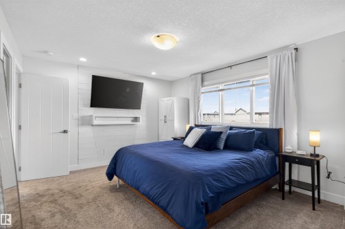 457 Meadowview Drive, Fort Saskatchewan, AB - Indoor Photo Showing Bedroom