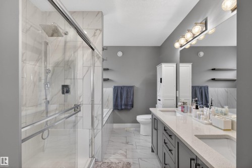 457 Meadowview Drive, Fort Saskatchewan, AB - Indoor Photo Showing Bathroom