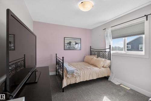 457 Meadowview Drive, Fort Saskatchewan, AB - Indoor Photo Showing Bedroom