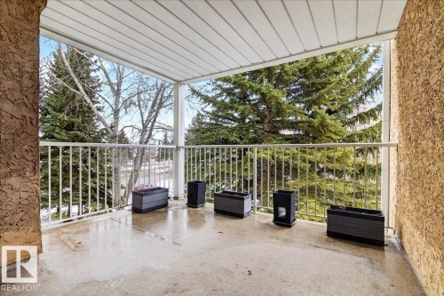 302 9760 176 Street, Edmonton, AB - Outdoor