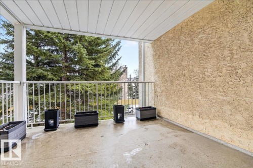 302 9760 176 Street, Edmonton, AB - Outdoor