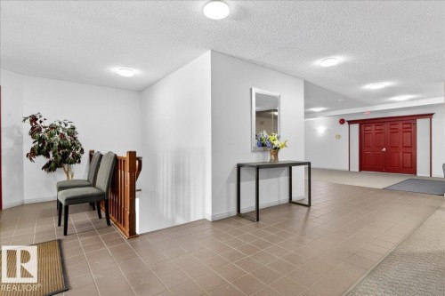 302 9760 176 Street, Edmonton, AB - Indoor Photo Showing Other Room