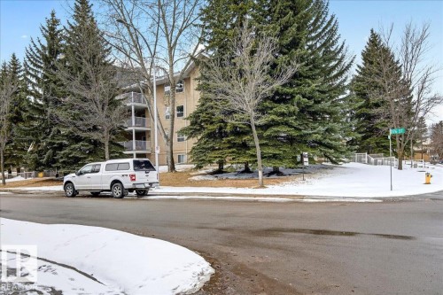 302 9760 176 Street, Edmonton, AB - Outdoor