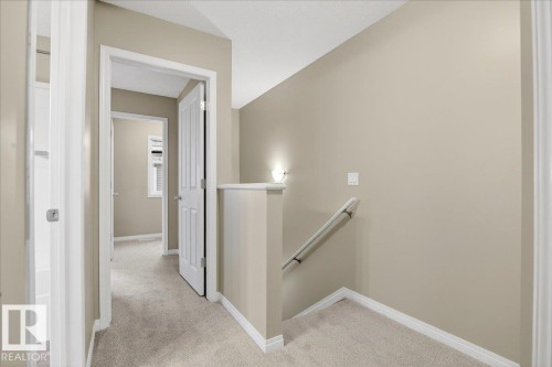 96 1804 70 Street, Edmonton, AB - Indoor Photo Showing Other Room