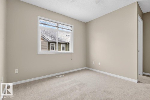 96 1804 70 Street, Edmonton, AB - Indoor Photo Showing Other Room