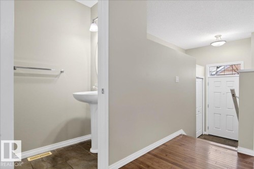 96 1804 70 Street, Edmonton, AB - Indoor Photo Showing Other Room