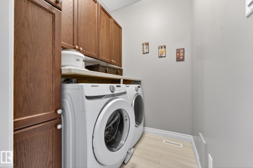 120 Keyport Circle, Leduc, AB - Indoor Photo Showing Laundry Room