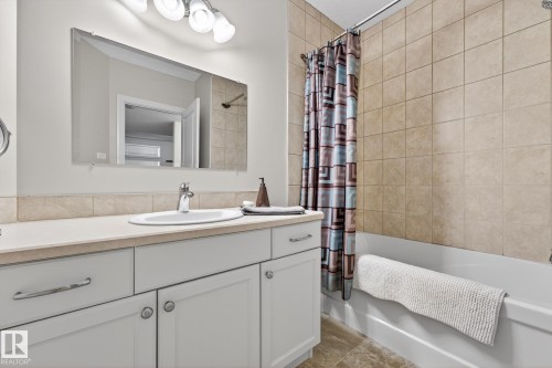 120 Keyport Circle, Leduc, AB - Indoor Photo Showing Bathroom