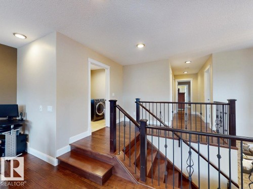 10617 174A Avenue, Edmonton, AB - Indoor Photo Showing Other Room