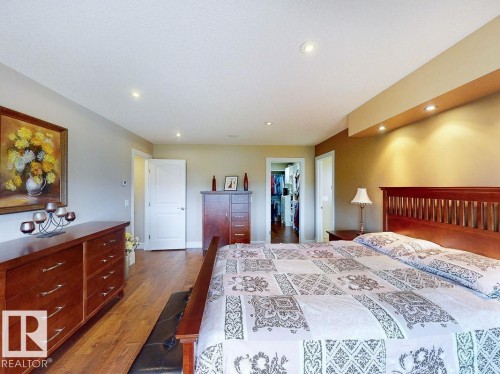 10617 174A Avenue, Edmonton, AB - Indoor Photo Showing Bedroom