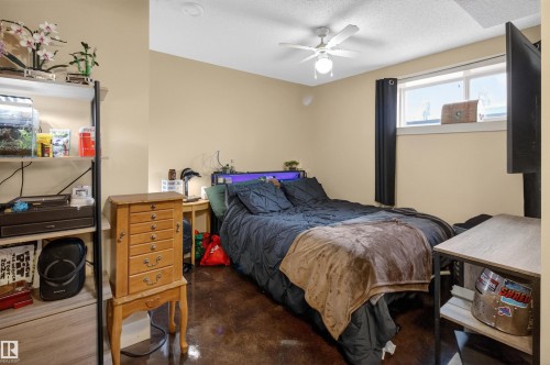 1 Chatwin Road, Sherwood Park, AB - Indoor Photo Showing Bedroom