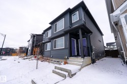 1211 PODERSKY Wynd  Edmonton, AB T6W 4W3