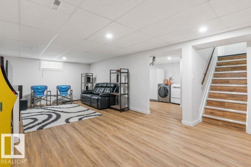 8 Princess Drive, Lamont, AB - Indoor