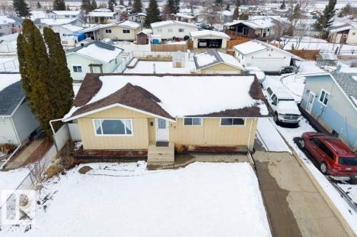 8 Princess Drive, Lamont, AB - Outdoor