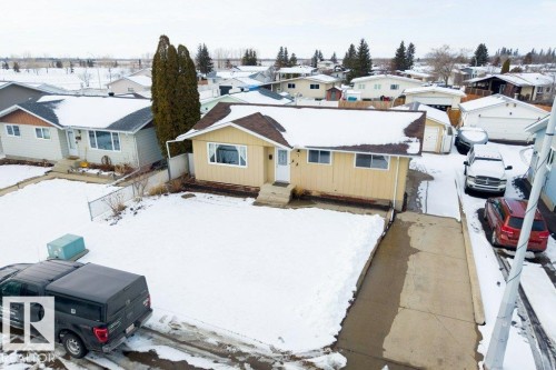 8 Princess Drive, Lamont, AB - Outdoor