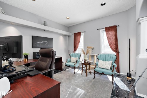 528 Carse Lane, Edmonton, AB - Indoor