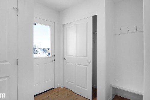 423 Aster Drive, Edmonton, AB - Indoor Photo Showing Other Room