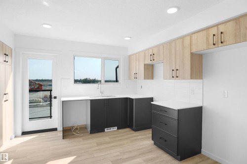 18720 18 Avenue, Edmonton, AB - Indoor Photo Showing Kitchen