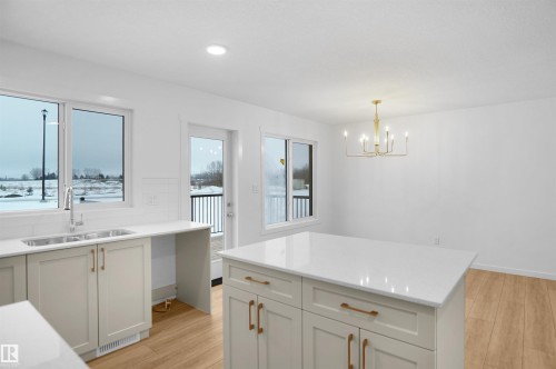 25 1430 Aster Way, Edmonton, AB 