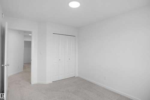 25 1430 Aster Way, Edmonton, AB - Indoor Photo Showing Other Room