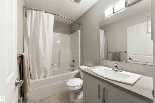 2 320 Secord Boulevard, Edmonton, AB 