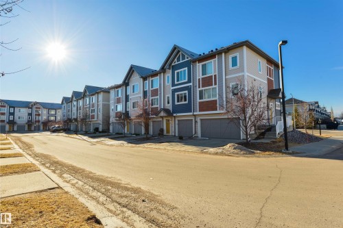 2 320 Secord Boulevard, Edmonton, AB 