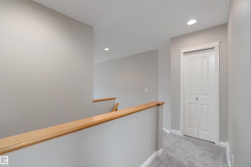 2176 Haddow Drive, Edmonton, AB - Indoor Photo Showing Other Room