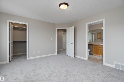 2176 Haddow Drive, Edmonton, AB - Indoor