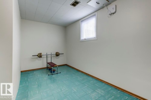 9819 67 Avenue, Edmonton, AB 