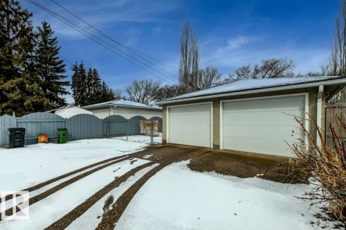 9819 67 Avenue, Edmonton, AB 