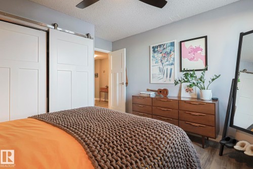 805 10175 109 Street, Edmonton, AB - Indoor Photo Showing Bedroom