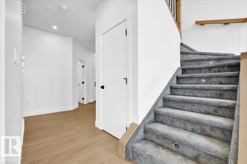 6 Edgefield Way, St. Albert, AB - Indoor Photo Showing Other Room