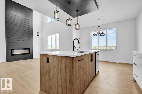 6 Edgefield Way, St. Albert, AB - Indoor Photo Showing Kitchen