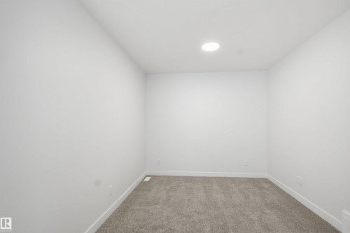 3707 Erlanger Drive, Edmonton, AB - Indoor Photo Showing Other Room
