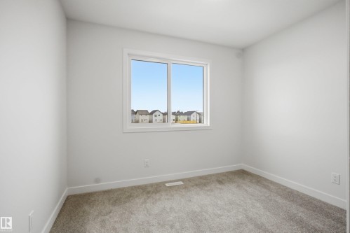 3707 Erlanger Drive, Edmonton, AB - Indoor Photo Showing Other Room