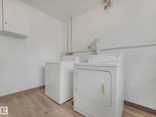 12722/24 83 Street, Edmonton, AB - Indoor Photo Showing Laundry Room