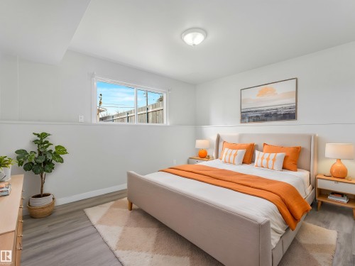 12722/24 83 Street, Edmonton, AB - Indoor Photo Showing Bedroom