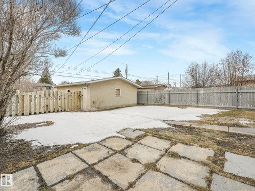 12722/24 83 Street, Edmonton, AB - Outdoor