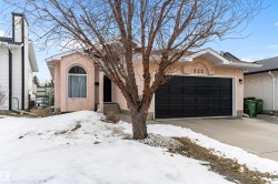 322 PEARSON Crescent  Edmonton, AB T5T 5Y6
