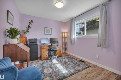 10435 39A Avenue, Edmonton, AB - Indoor