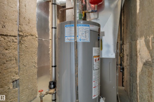 10435 39A Avenue, Edmonton, AB - Indoor Photo Showing Basement