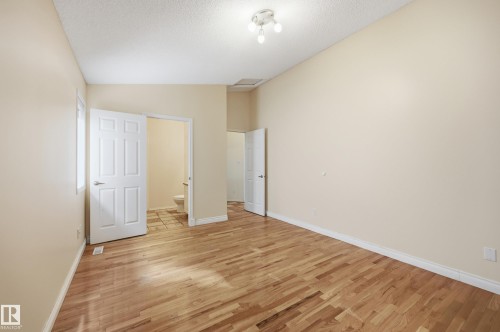 18 Daulton Crescent, St. Albert, AB 