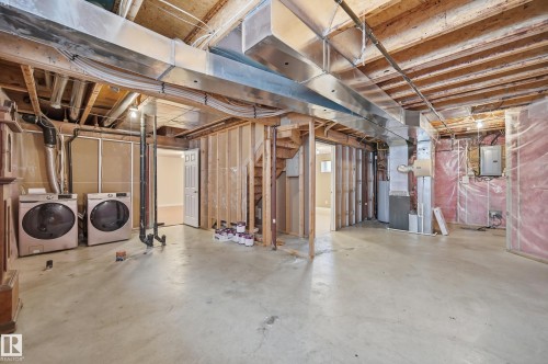 18 Daulton Crescent, St. Albert, AB 