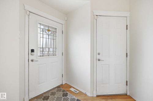 18 Daulton Crescent, St. Albert, AB 