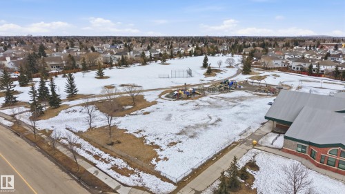 18 Daulton Crescent, St. Albert, AB 