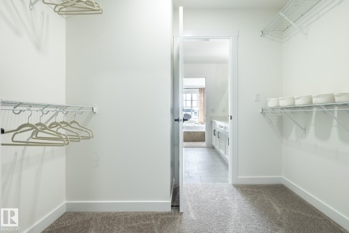 5219 Schonsee Drive, Edmonton, AB - Indoor Photo Showing Other Room