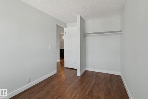 5428 146 Avenue, Edmonton, AB - Indoor Photo Showing Other Room