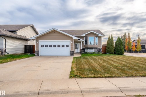 3722 39 Avenue  Bonnyville Town, AB T9N 0A4