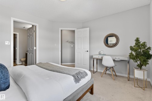 389 Simmonds Way, Leduc, AB - Indoor Photo Showing Bedroom