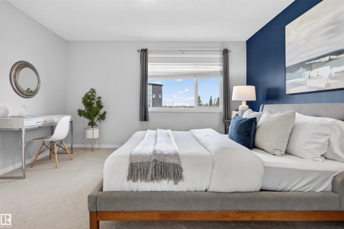 389 Simmonds Way, Leduc, AB - Indoor Photo Showing Bedroom